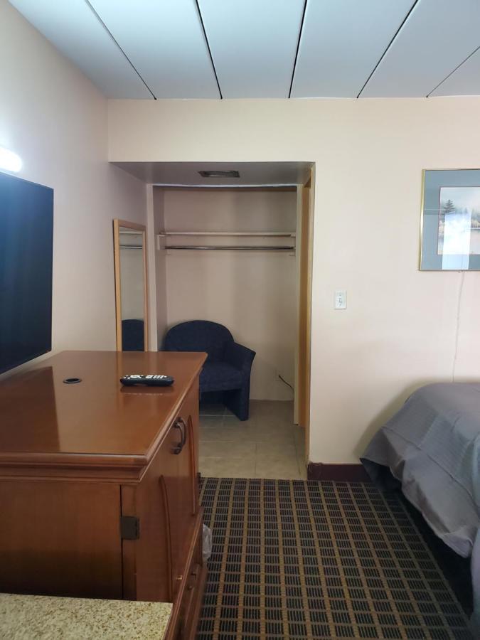 Budget Inn Of Bay City Eksteriør billede